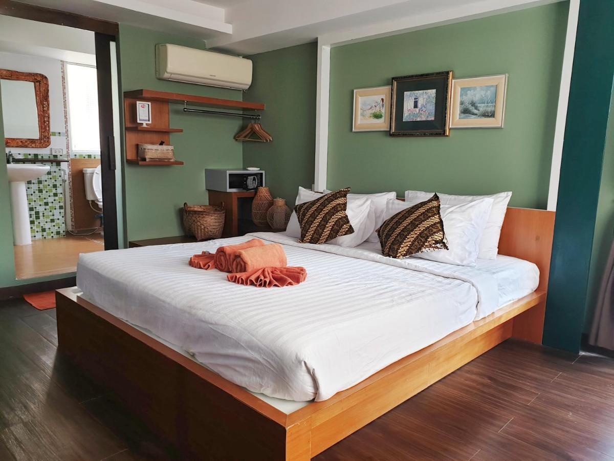 Island Cafe&Hostel Ко Липе Екстериор снимка